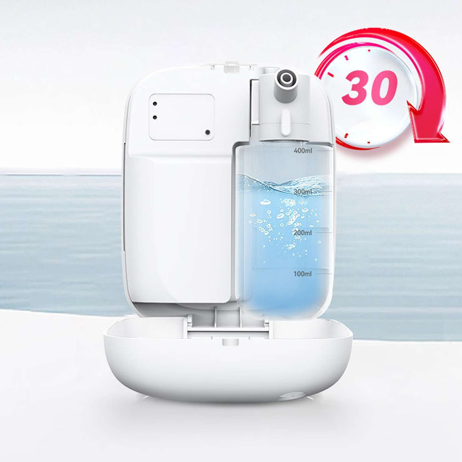 Weißer Luftreiniger mit Wassertank, 30-Minuten-Timer-Symbol im Hintergrund. Der Wassertank ist mit blauem Wasser gefüllt.