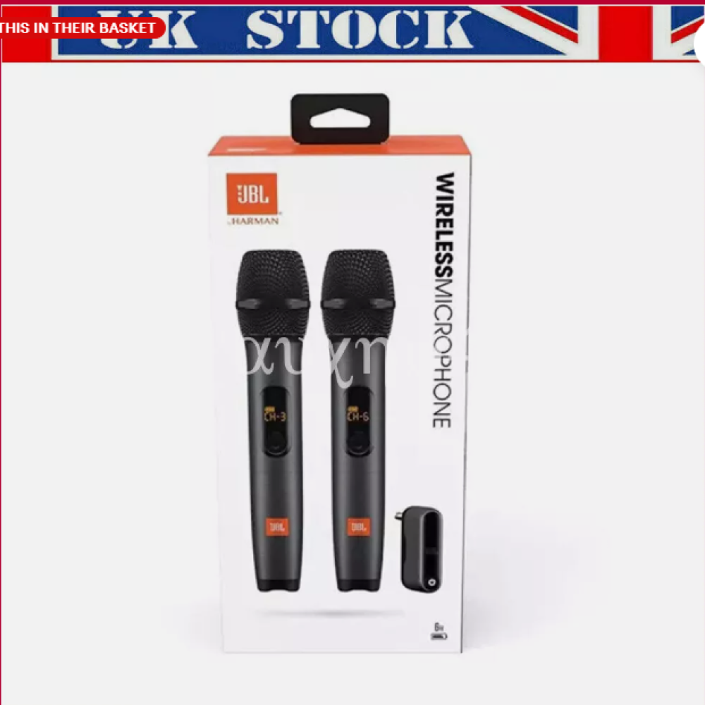 Eine Schachtel mit zwei drahtlosen JBL-Mikrofonen. Auf der Schachtel befinden sich das JBL-Logo und die Aufschrift WIRELESSMICROPHONE.