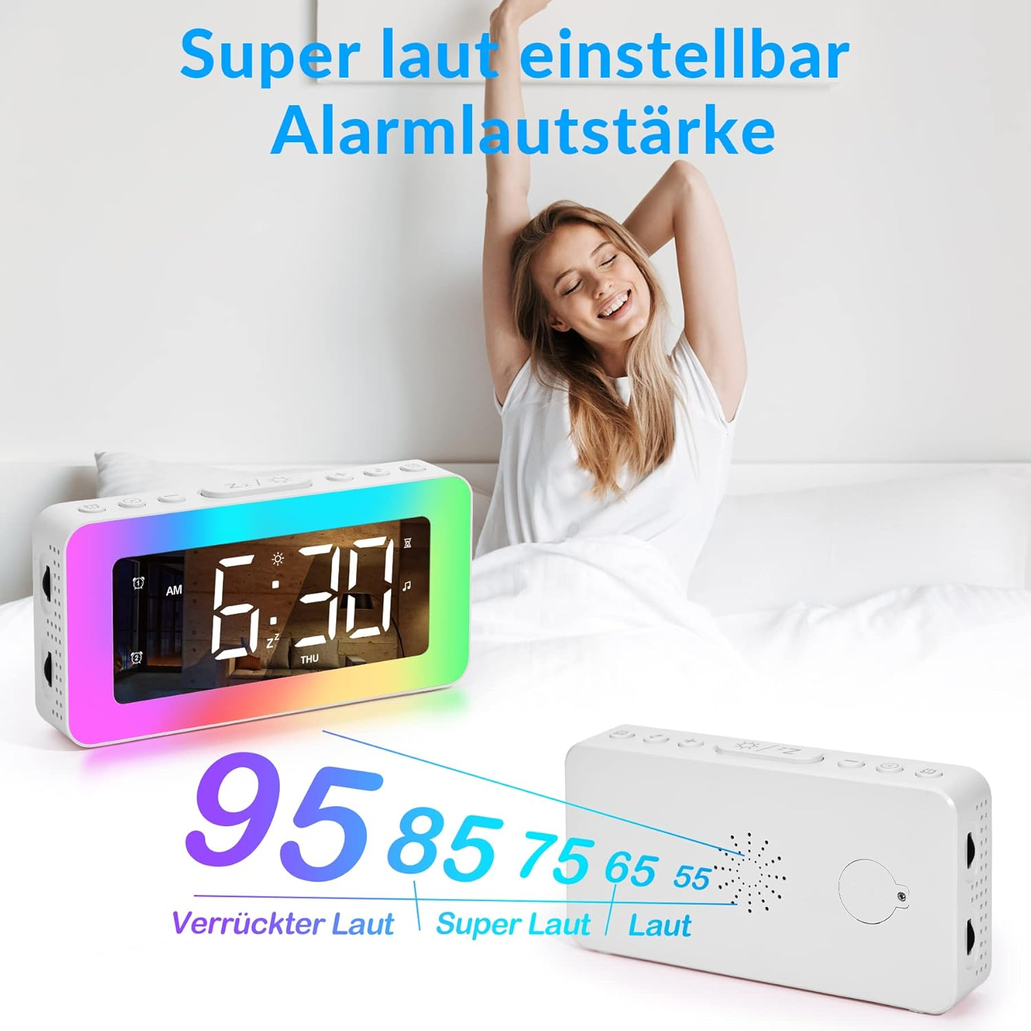Eine Frau dehnt sich neben einem Bett mit einem digitalen Wecker, der die Uhrzeit anzeigt. Text zeigt einstellbare Alarmlautstärke.