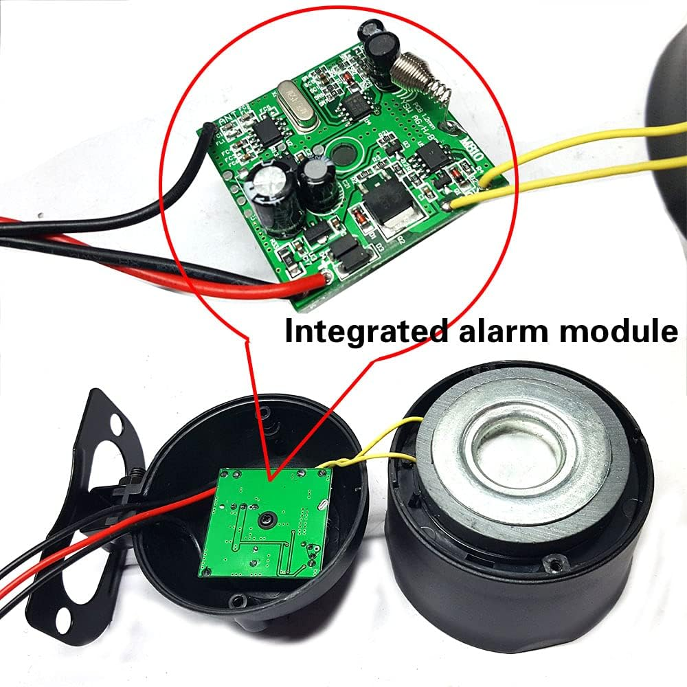 Ein integriertes Alarmmodul mit Leiterplatten, Drähten und Lautsprecherkomponenten. Das Bild ist mit einem roten Kreis hervorgehoben.