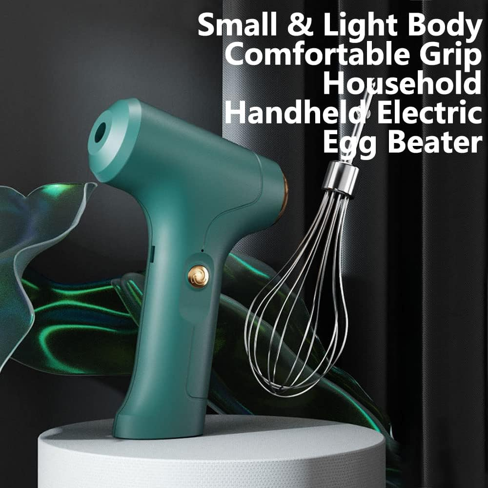 Ein teal Hand-Elektro-Schneebesen mit einem Schneebesen. Er ruht auf einer weißen Plattform vor dunklem Hintergrund mit Text.