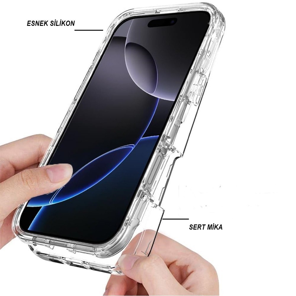Şeffaf bir telefon kılıfı tutuluyor, silikon ve mika kısımları gösteriliyor. İçinde koyu renkli ekranlı bir telefon var.