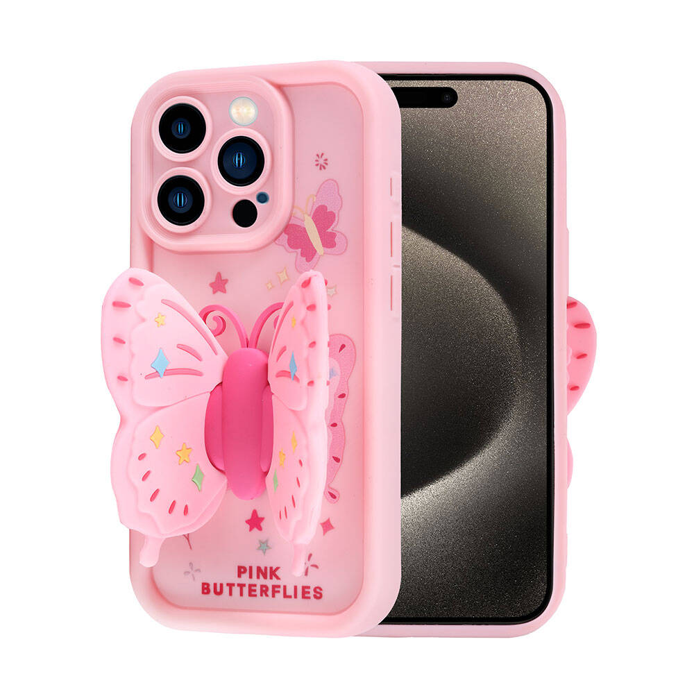 3D kelebekli pembe bir telefon kılıfı. Kılıfta "PINK BUTTERFLIES" yazısı var. Telefon ekranı siyah.