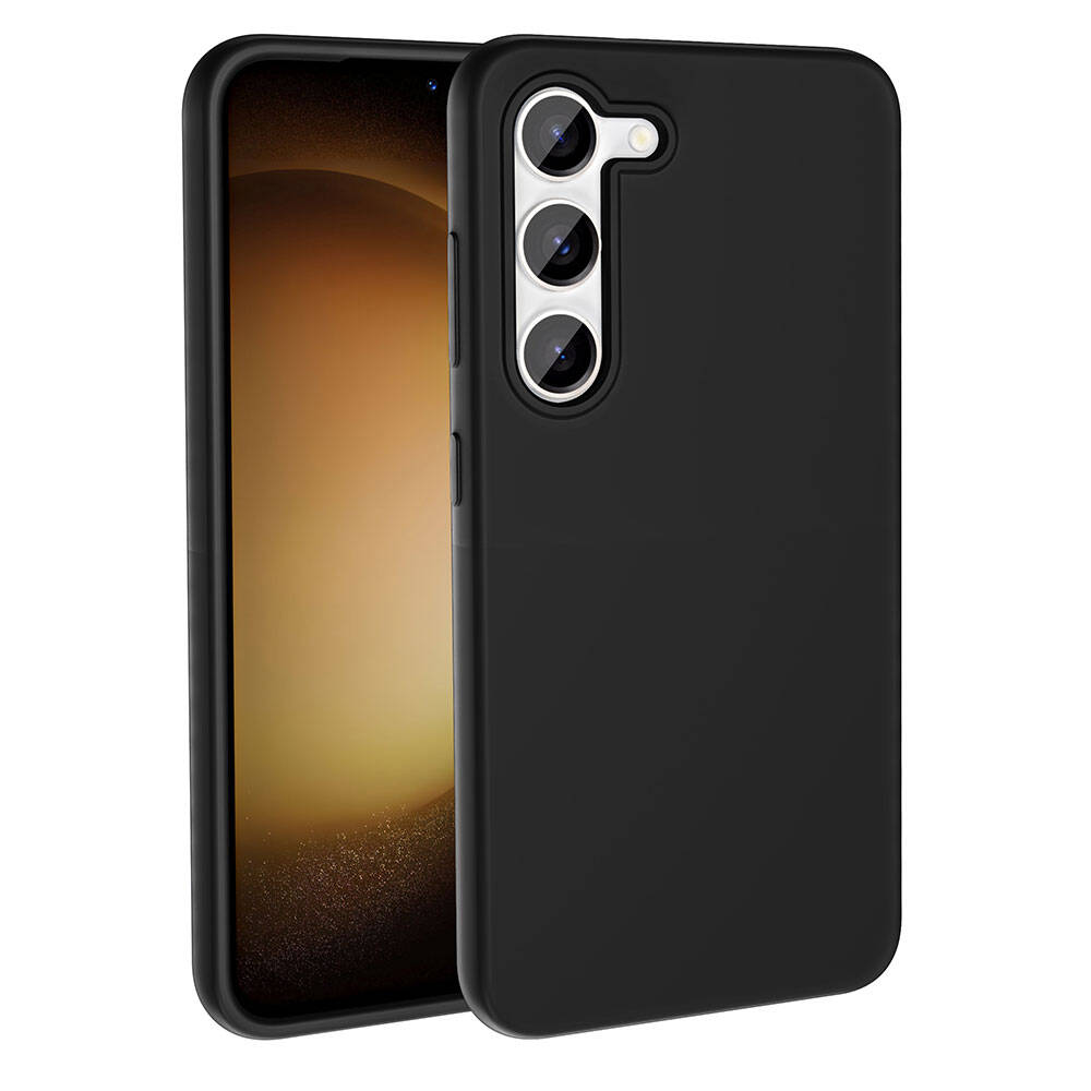 İçinde bir telefon bulunan siyah bir telefon kılıfı. Kılıfın kamera boşlukları var.