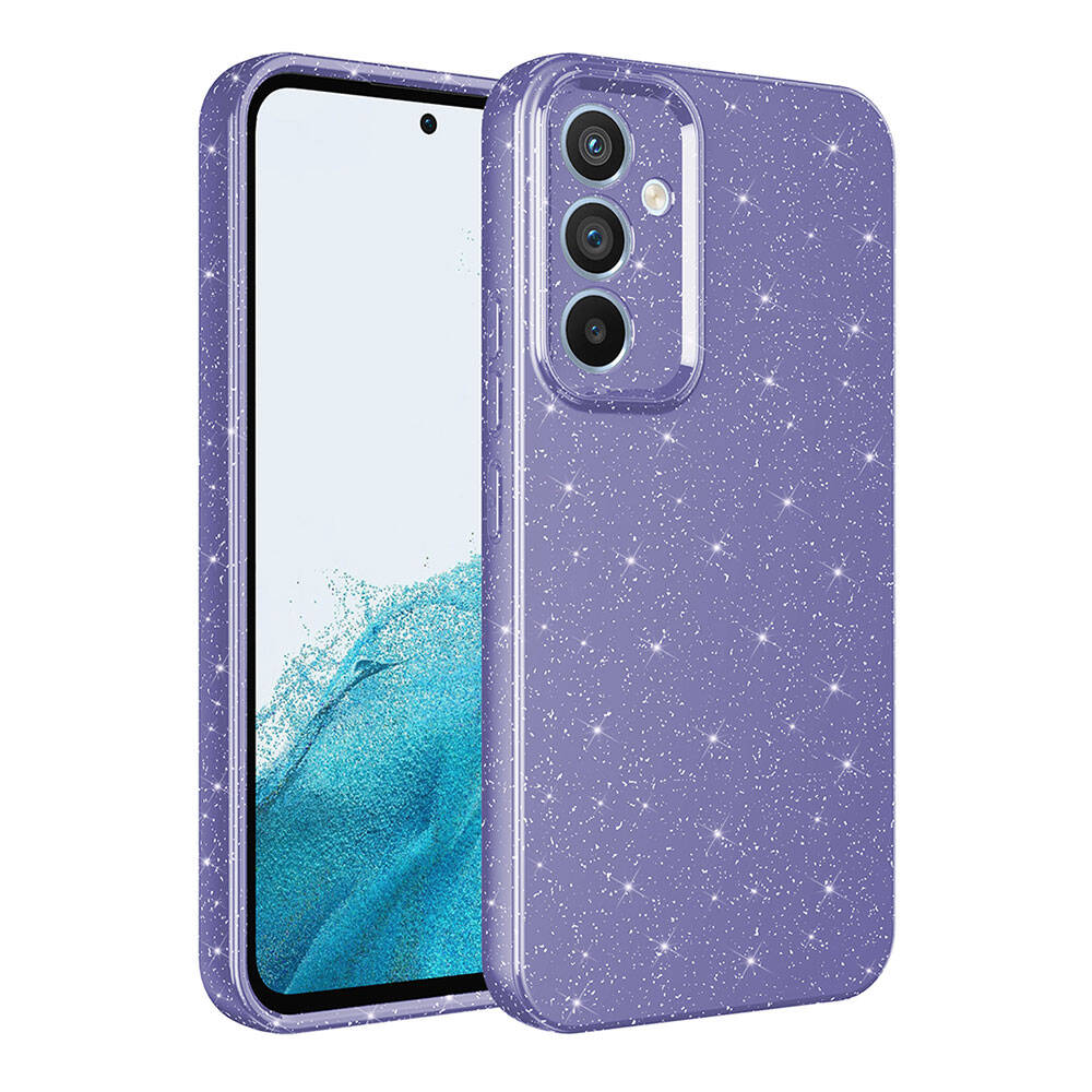 Yanında bir telefon bulunan, parıltılı mor bir telefon kılıfı. Telefonun beyaz bir ekranı var. Kılıfın üç kamera merceği var.