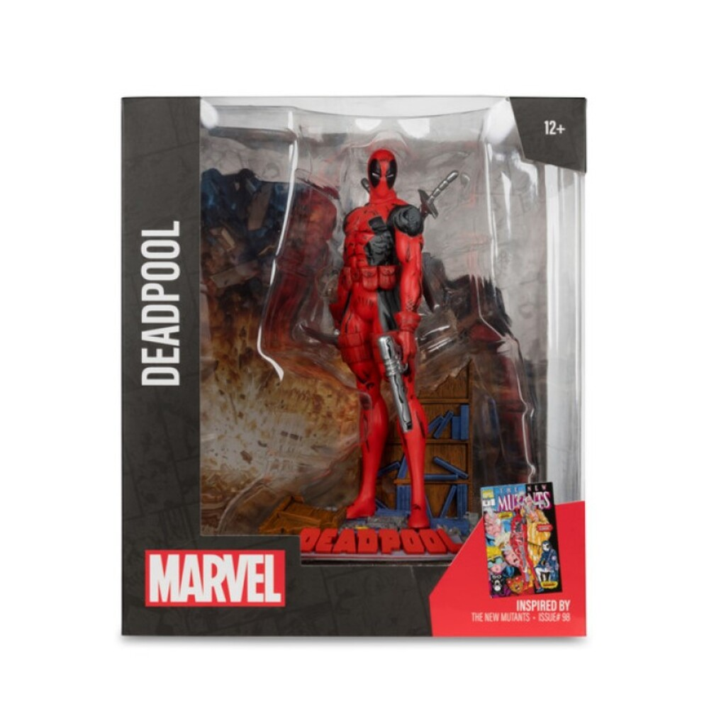 Bir kutuda Deadpool figürü. Kırmızı ve siyah takım elbise. Kutu, Marvel logosuyla siyah. The New Mutants #98'den ilham alınmıştır.