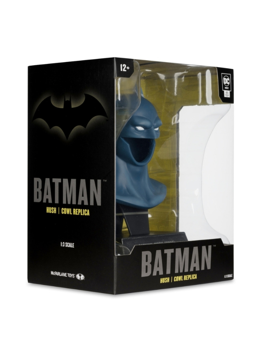 Bir Batman Hush başlık replikası bir kutuda. Başlık mavi renkte. Kutu, Batman logosu ve metniyle siyahtır.
