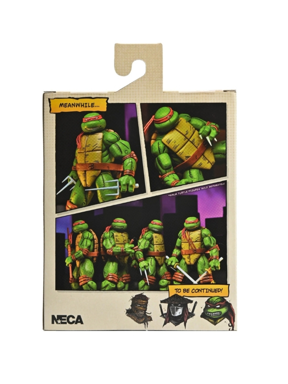 Teenage Mutant Ninja Turtles figürlerinin yer aldığı kutu arkası. Turuncu maskeli yeşil kaplumbağalar aksiyon pozlarında.