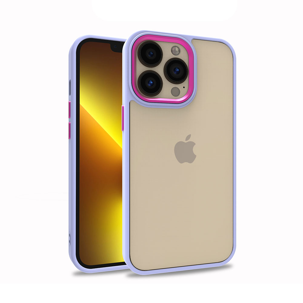 İki iPhone kılıfı. Biri ekranı, diğeri kamerayı ve Apple logosunu gösteriyor.
