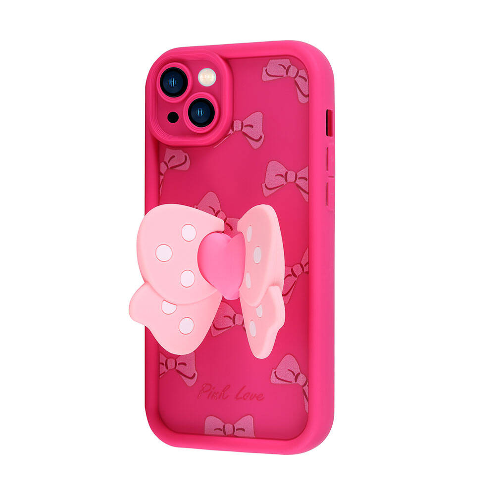 Pembe yay detaylı bir telefon kılıfı. Büyük bir 3D yay ve daha küçük yay desenleri var. Kılıfta 'Pink Love' yazıyor.