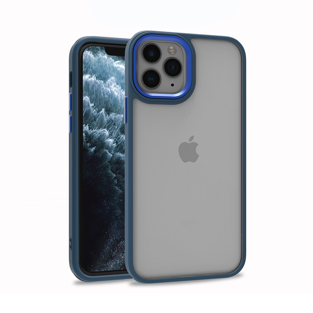 Mavi çerçeveli ve şeffaf arka yüzeyli iki iPhone kılıfı. Telefon mavi ve beyaz bir arka plan gösteriyor.