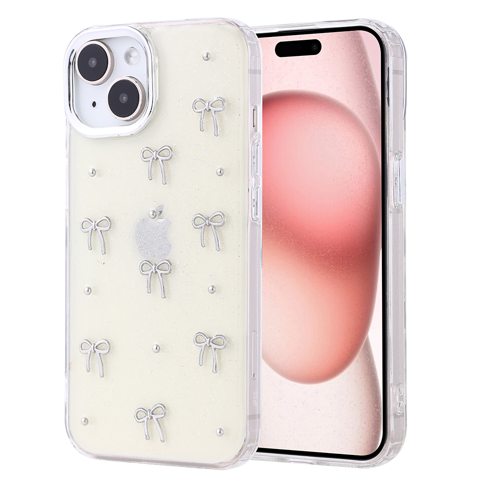 Yaylı ve elma logolu şeffaf telefon kılıfı. Kılıfın içinde iPhone. Kılıf, ışıltılı ve inci benzeri bir dokuya sahip.