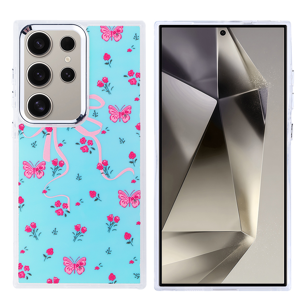 İki telefon kılıfı. Birinde pembe kelebekler ve çiçeklerle mavi bir arka plan var. Diğerinde yansıtıcı gümüş bir tasarım var.