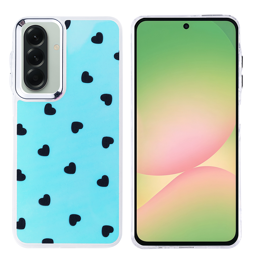 İki akıllı telefon, biri mavi kalp desenli kılıflı, diğeri gradyan ekranlı, yan yana duruyor.