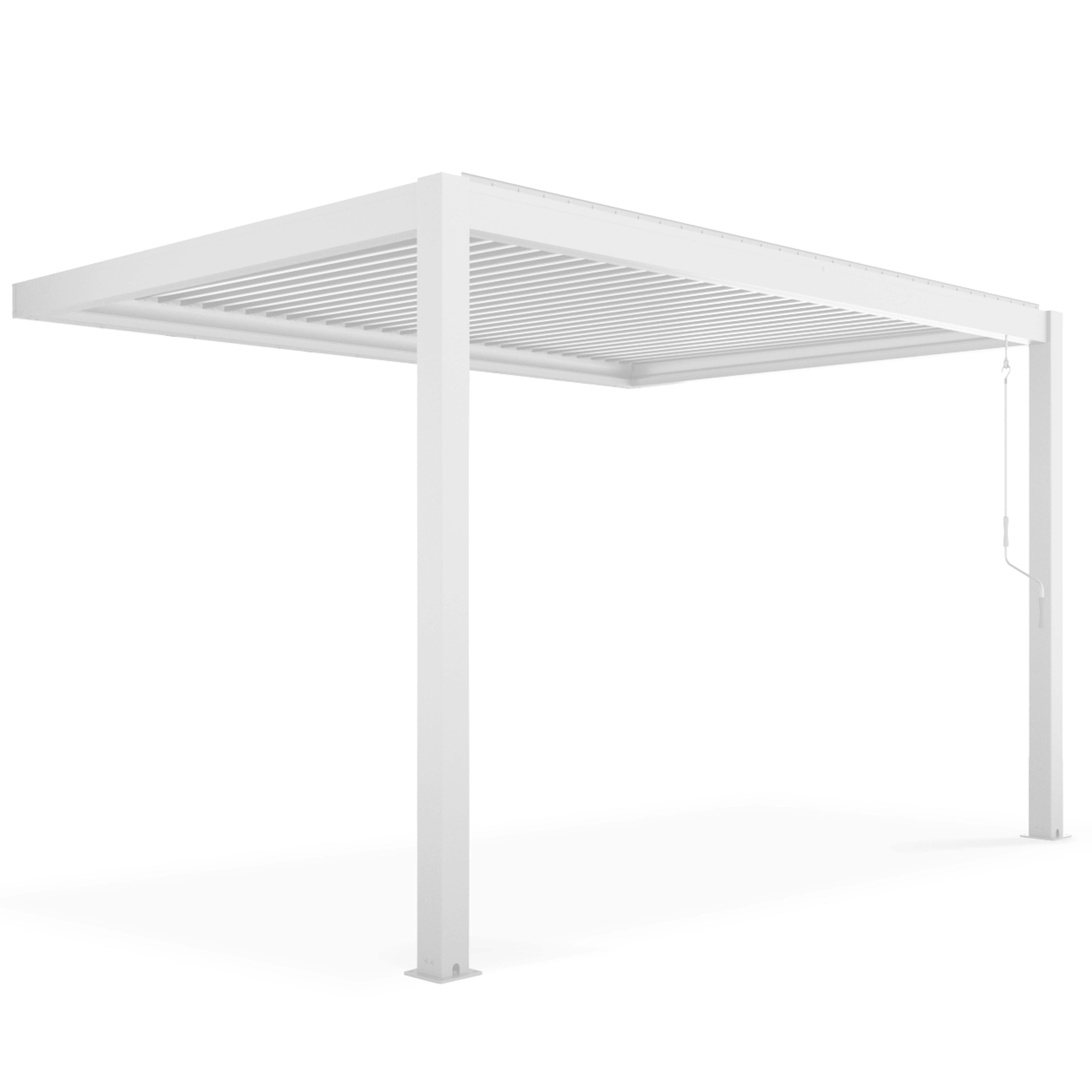 Eine weiße Pergola-Struktur. Sie hat ein Lamellendach, das von vier quadratischen Säulen getragen wird.