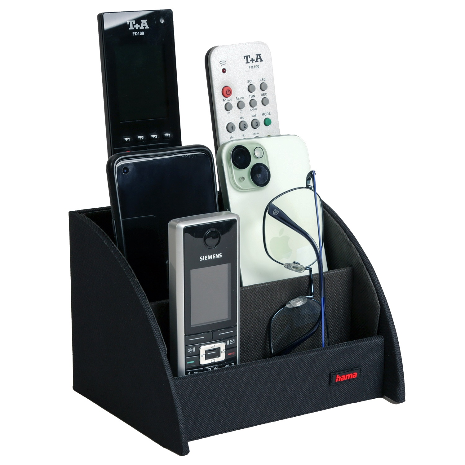 Schwarzer Organizer mit Telefonen, Fernbedienung und Brille. Enthält ein T+A-Telefon und eine Fernbedienung, ein Siemens-Telefon und ein weißes Telefon.