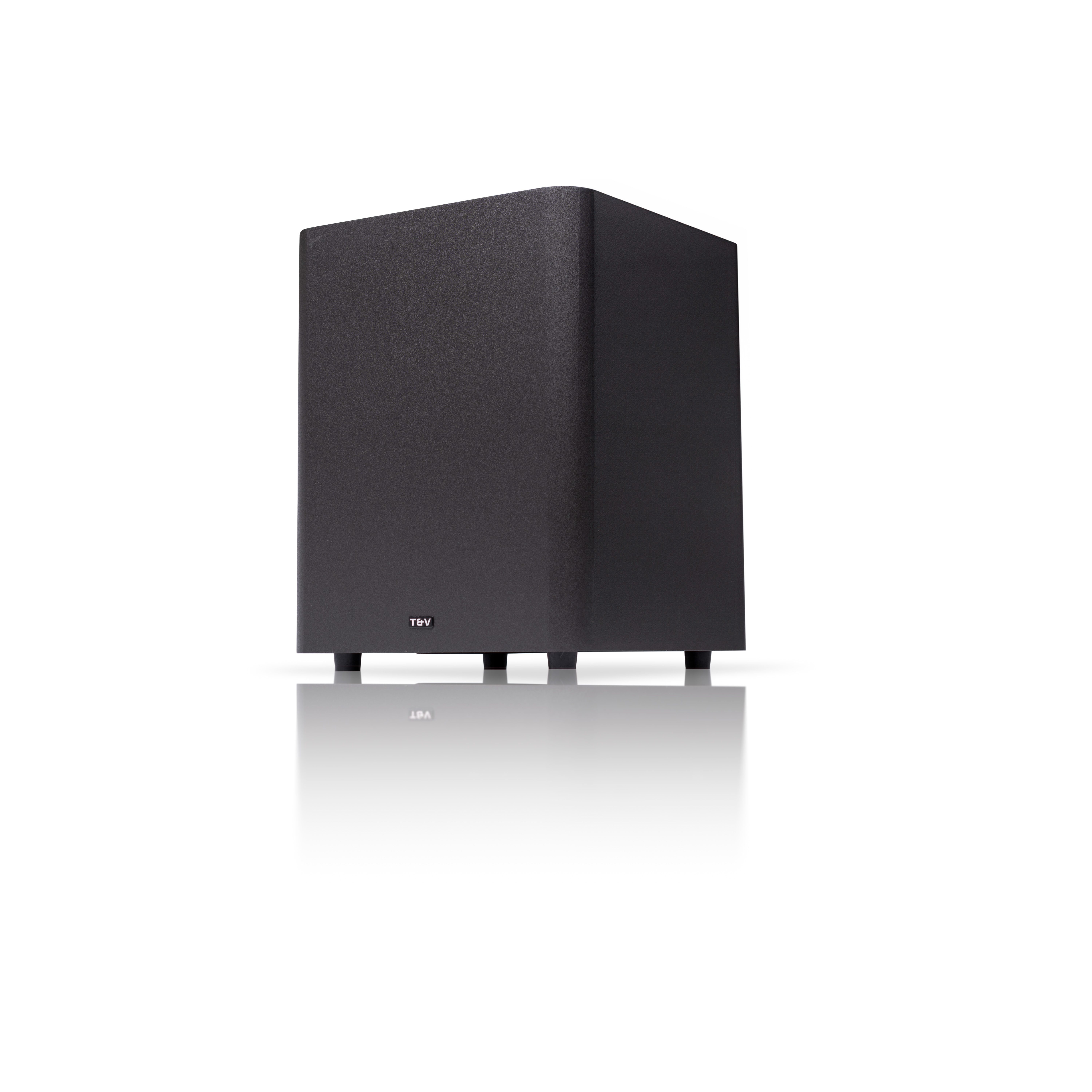 Beyaz zemin üzerinde siyah bir subwoofer. Dört siyah ayağı olan dikdörtgen şeklinde.