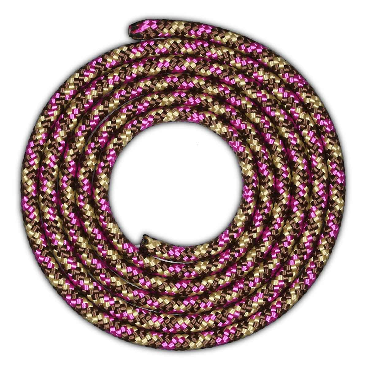 Una corda per saltare arrotolata con sezioni rosa, marroni e dorate su sfondo bianco. La corda è a spirale.