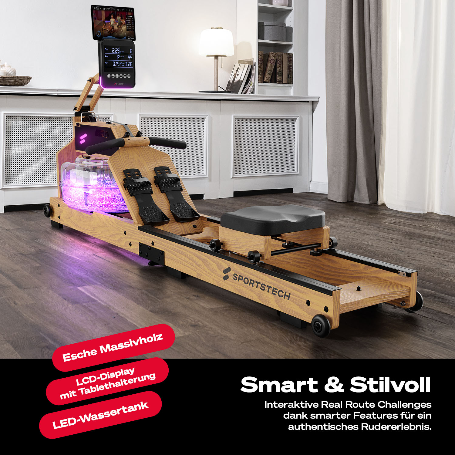 Ein Rudergerät aus Holz mit Digitalanzeige, Tablethalterung und LED-Wassertank. Die Maschine steht auf einem Holzboden.