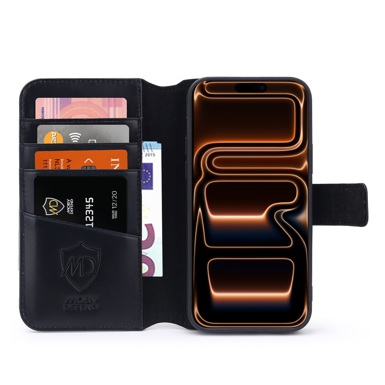 Étui de téléphone noir avec téléphone, emplacements pour cartes avec cartes et argent. L'écran du téléphone brille.