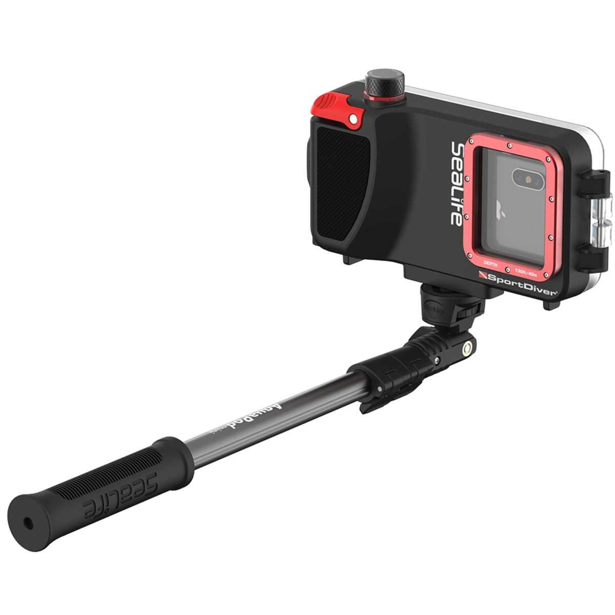 Schwarze und rote wasserdichte Handyhülle an einem Selfie-Stick. Auf der Hülle steht 'sealife'. Der Selfie-Stick hat einen schwarzen Griff.