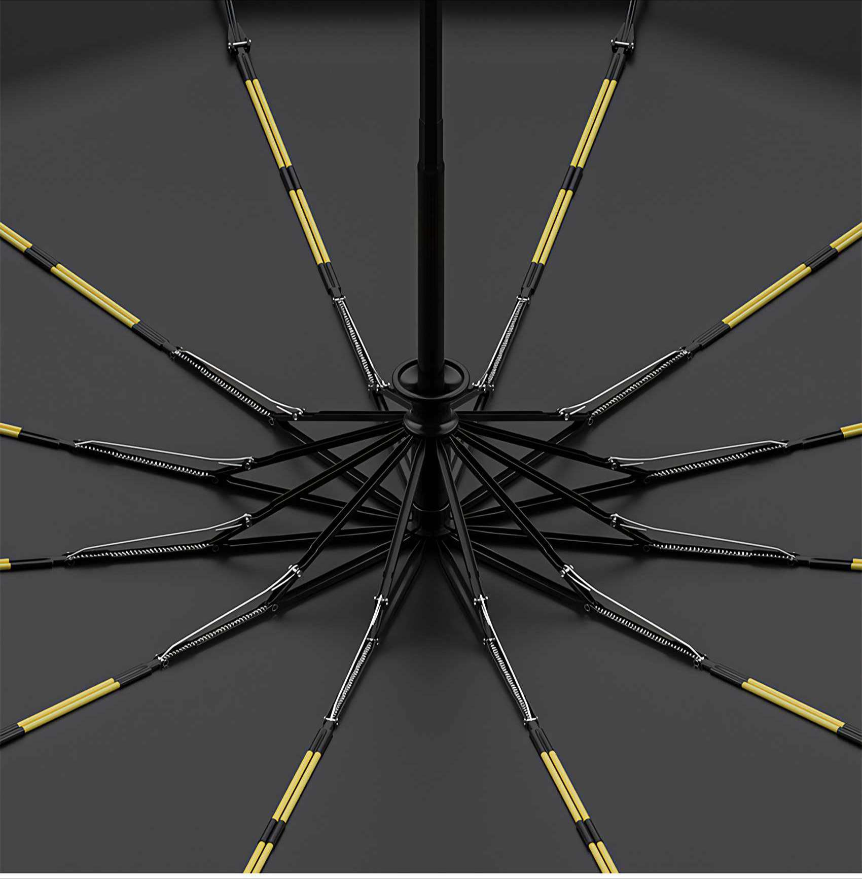 Innenseite eines schwarzen Regenschirms mit gelben und schwarzen Stützstreben, die radial auf schwarzem Hintergrund angeordnet sind.