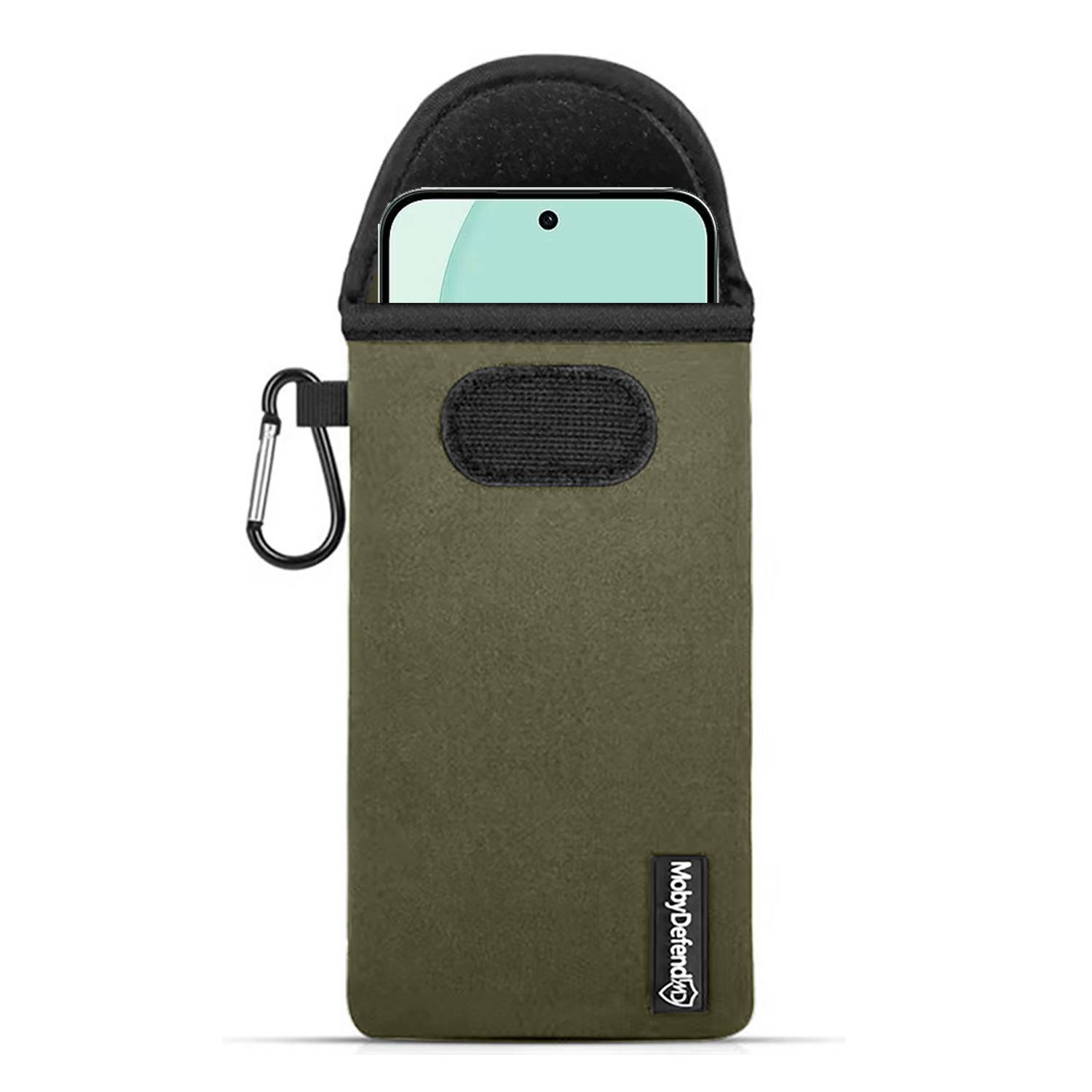 Un étui de téléphone vert olive avec un dessus noir, un mousqueton noir et un téléphone avec un écran bleu clair à l'intérieur.