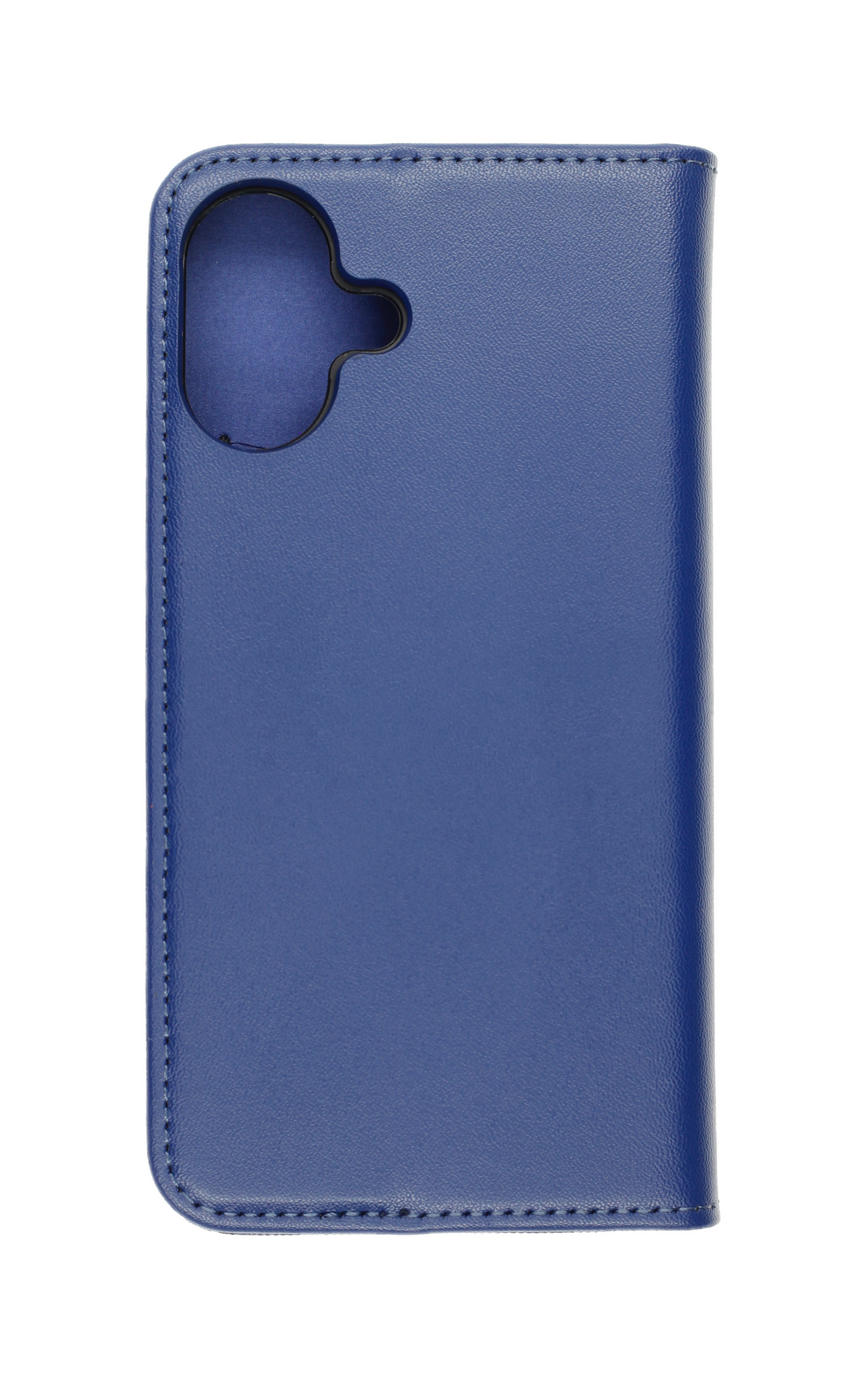 Eine blaue Leder-Handyhülle mit einem Ausschnitt für die Kamera. Es ist geschlossen. Weißer Hintergrund.