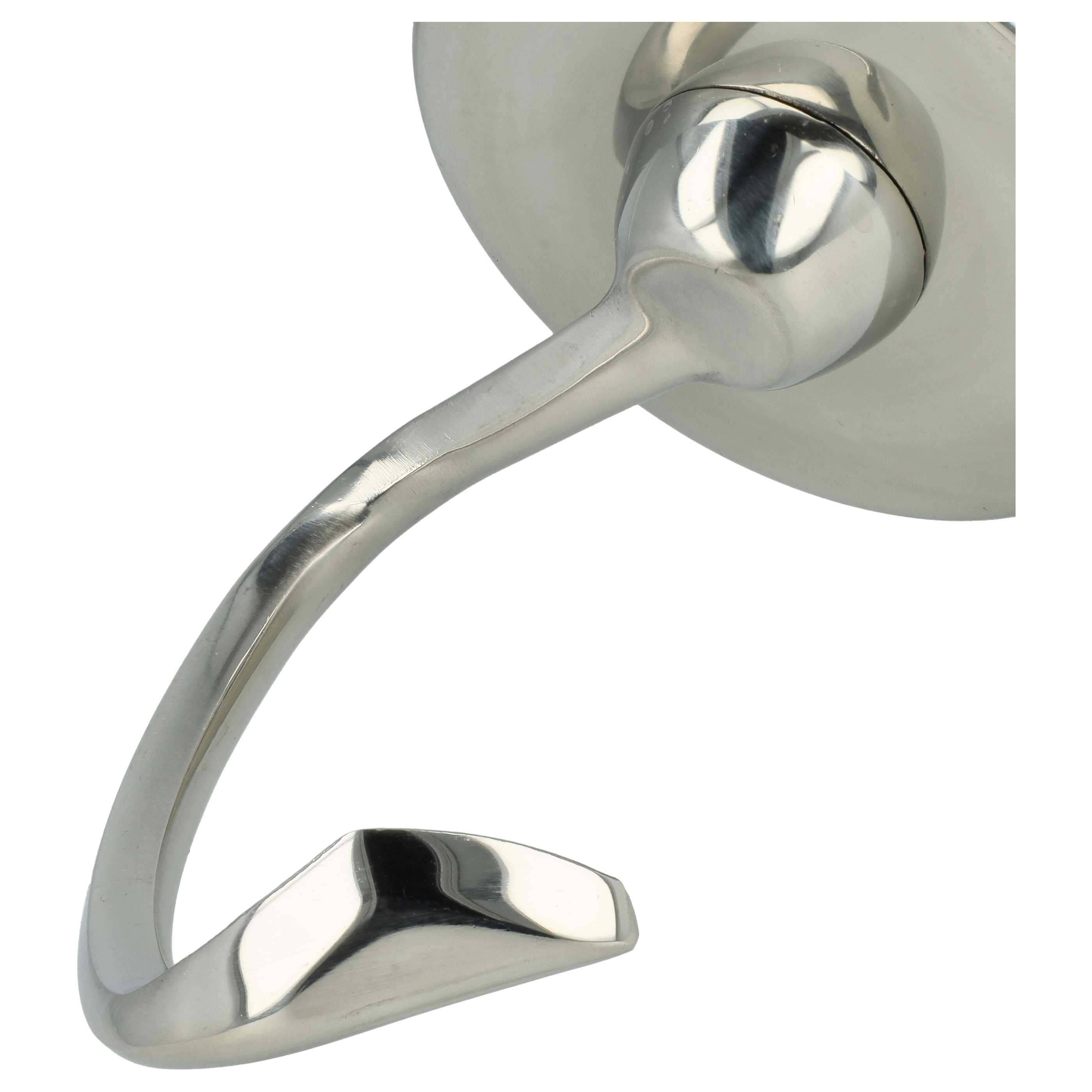Ein glänzender, gebogener Metallhaken. Der Haken biegt sich nach unten und dann wieder nach oben, mit einer kreisförmigen Basis.
