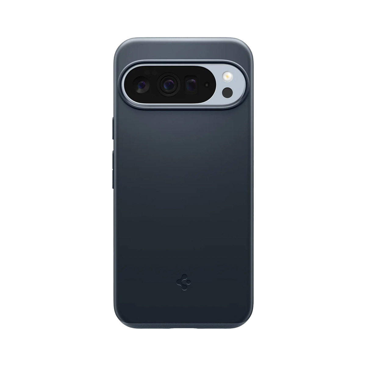 Une coque de téléphone bleu foncé avec un module caméra. La coque a une surface lisse. Le module caméra a plusieurs lentilles et un flash.