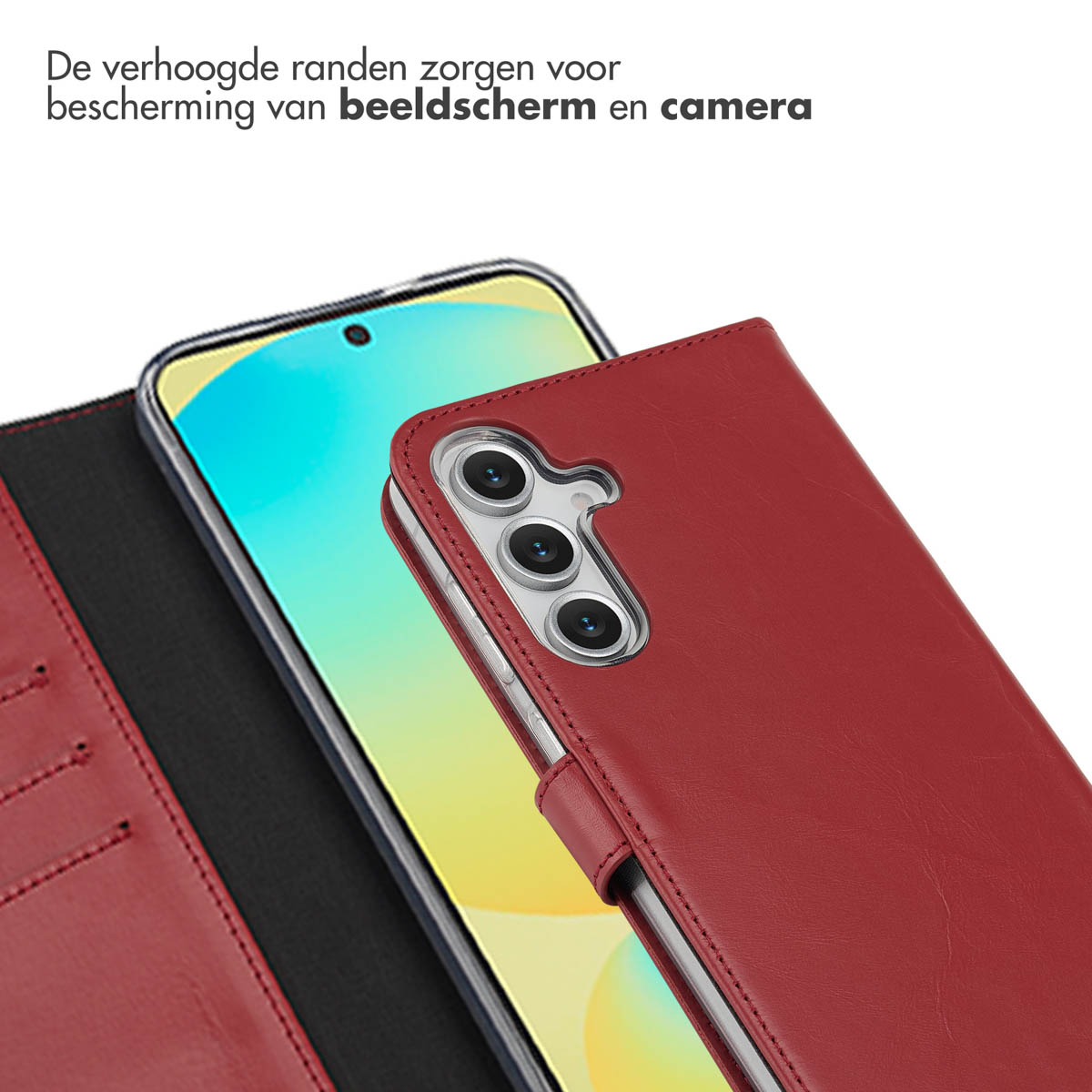 Een rode telefoonhoes beschermt een smartphone. De telefoon heeft een lichtblauw scherm. De hoes is open en toont de telefoon.