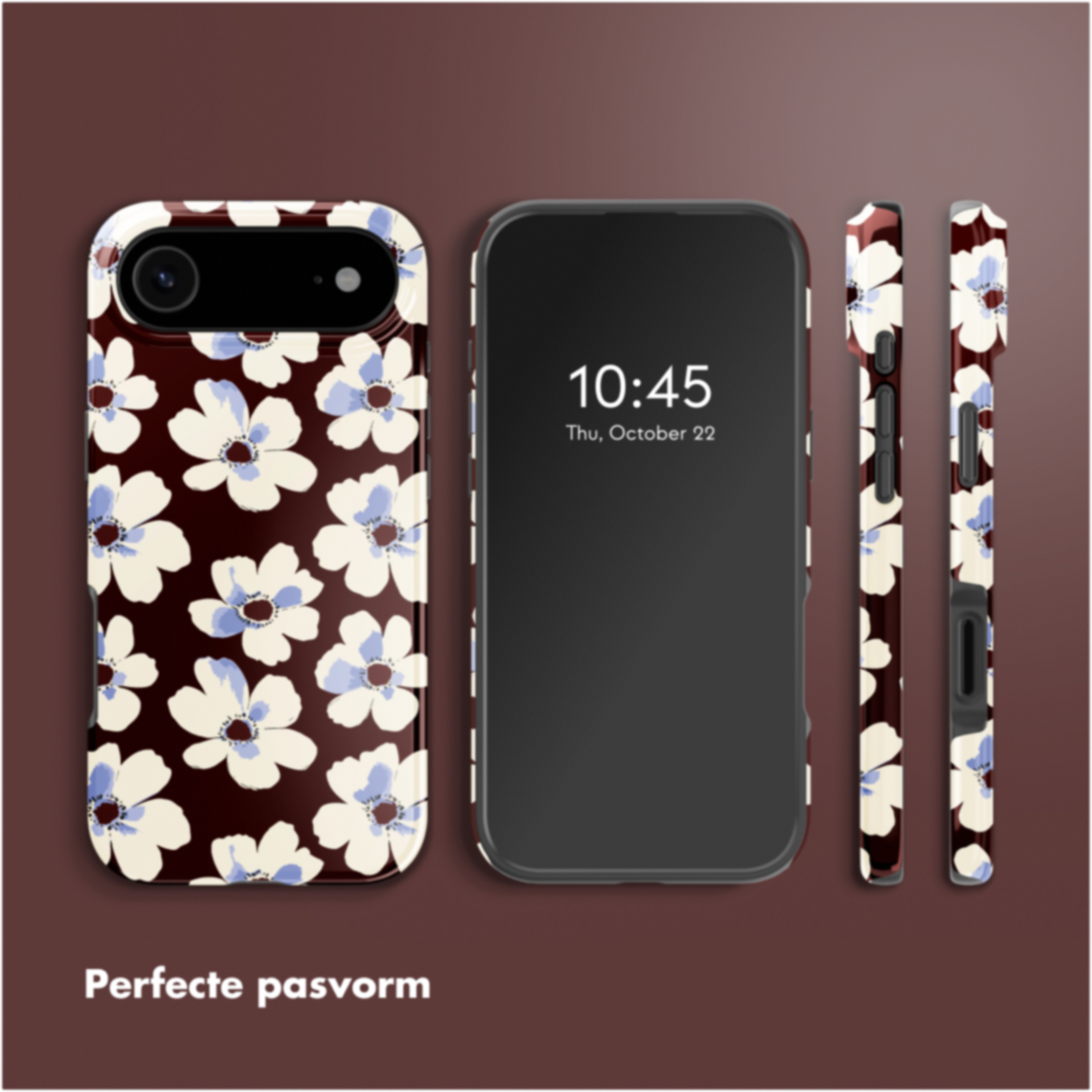 Een telefoon met een bloemenhoesje, met witte en blauwe bloemen op een donkerbruine achtergrond, ook de zijkanten van het hoesje zijn zichtbaar.