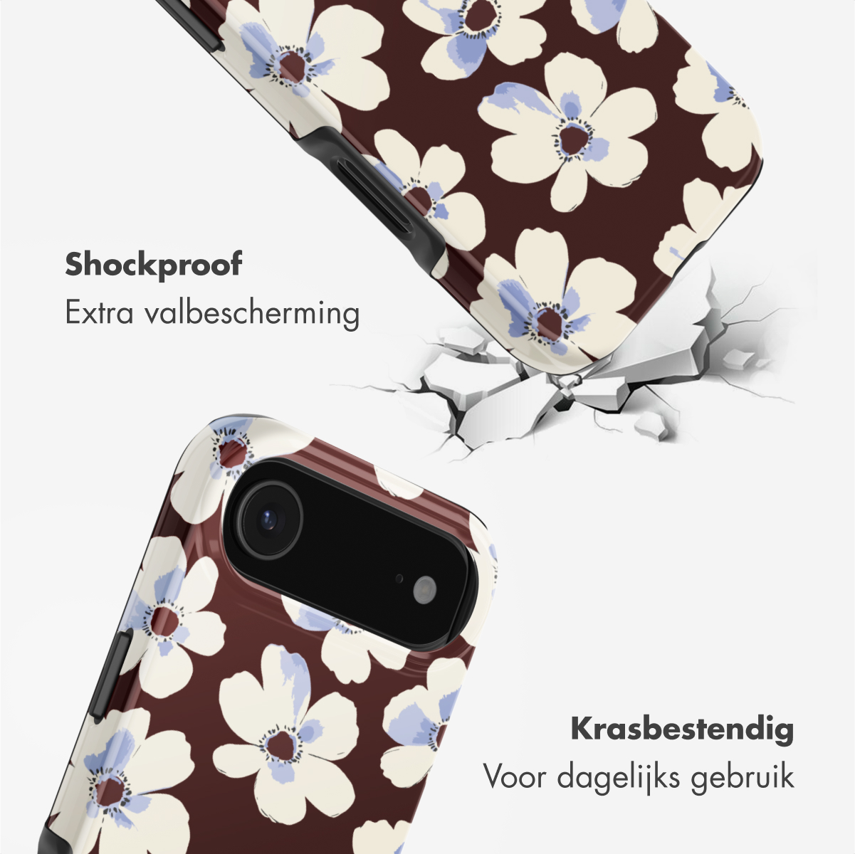 Twee telefoonhoesjes met bloemenpatroon, bruine achtergrond, witte bloemen, blauwe centra, schokbestendige tekst, witte scheuren.