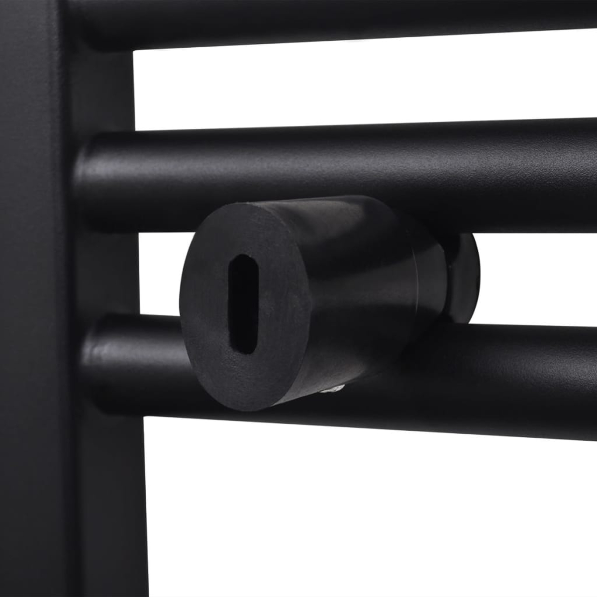 Nahaufnahme einer schwarzen Metallkonstruktion mit horizontalen Stangen und einem zylindrischen Gummiteil. Weißer Hintergrund.