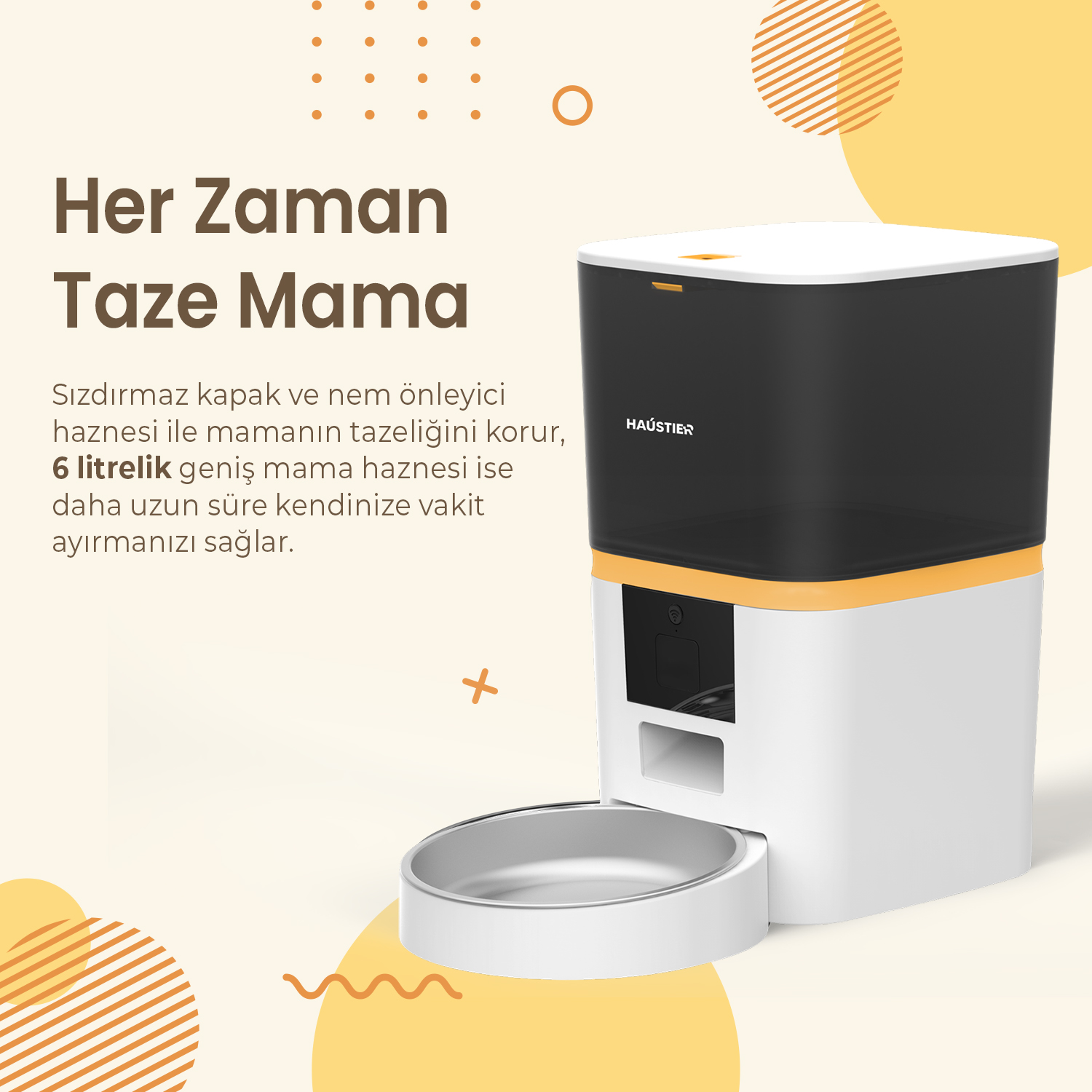 Beyaz tabanlı, siyah üstlü ve sarı detaylı otomatik evcil hayvan besleyici. Altta metal bir kap var. Metin 'Her Zaman Taze Mama' diyor.