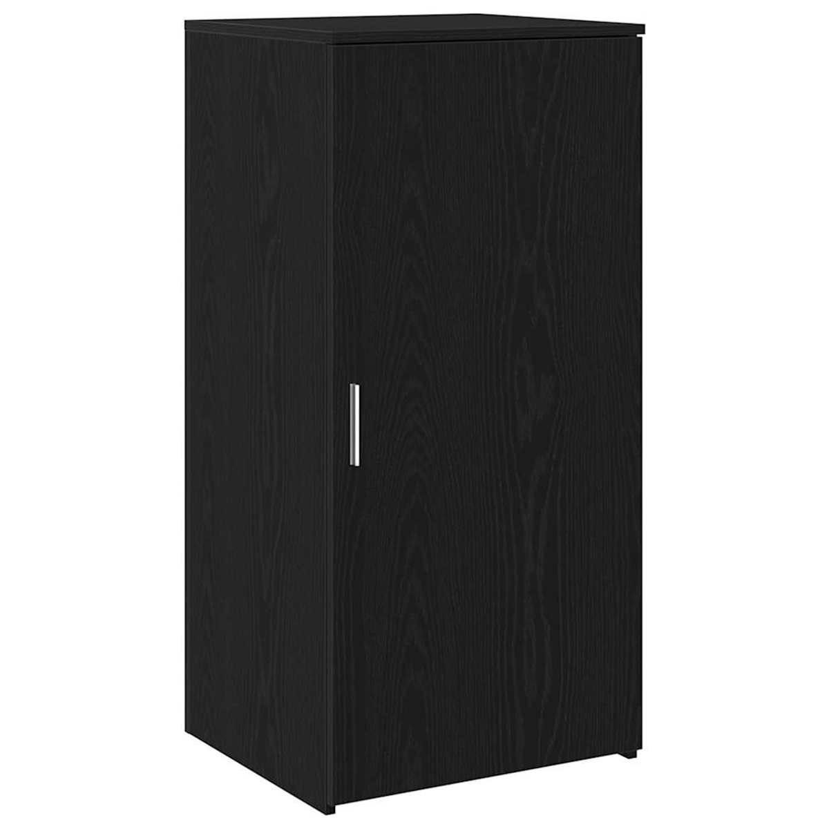 Ein hoher, schwarzer Holzschrank mit einem einzelnen vertikalen Silbergriff. Die Holzmaserung ist sichtbar. Der Schrank steht auf weißem Hintergrund.