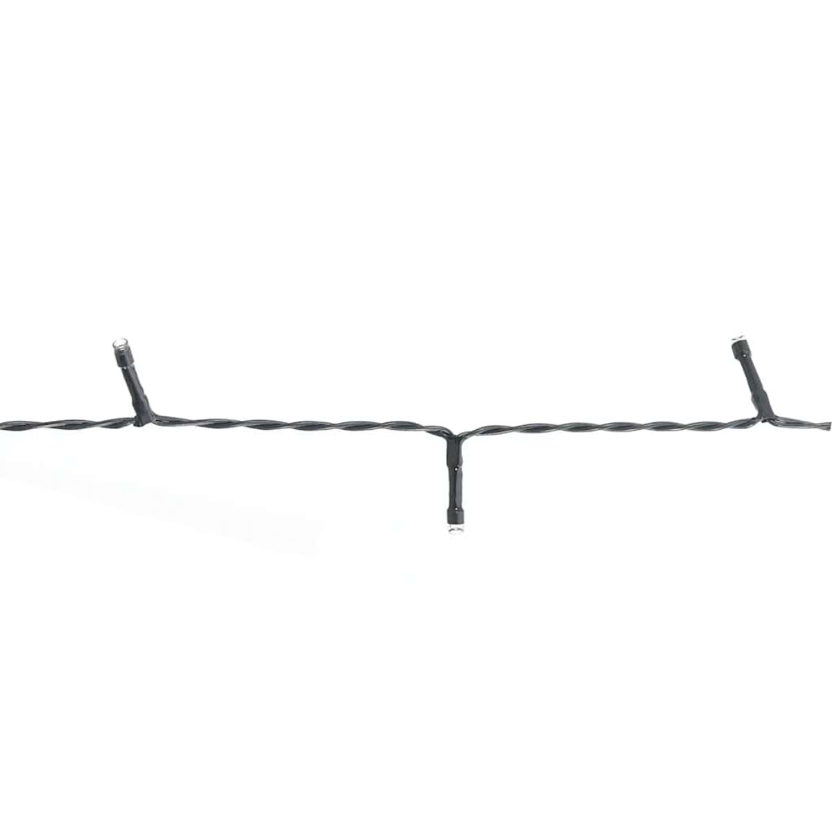 Eine Lichterkette mit drei sichtbaren Glühbirnen auf weißem Hintergrund. Das Kabel ist schwarz und verdreht.