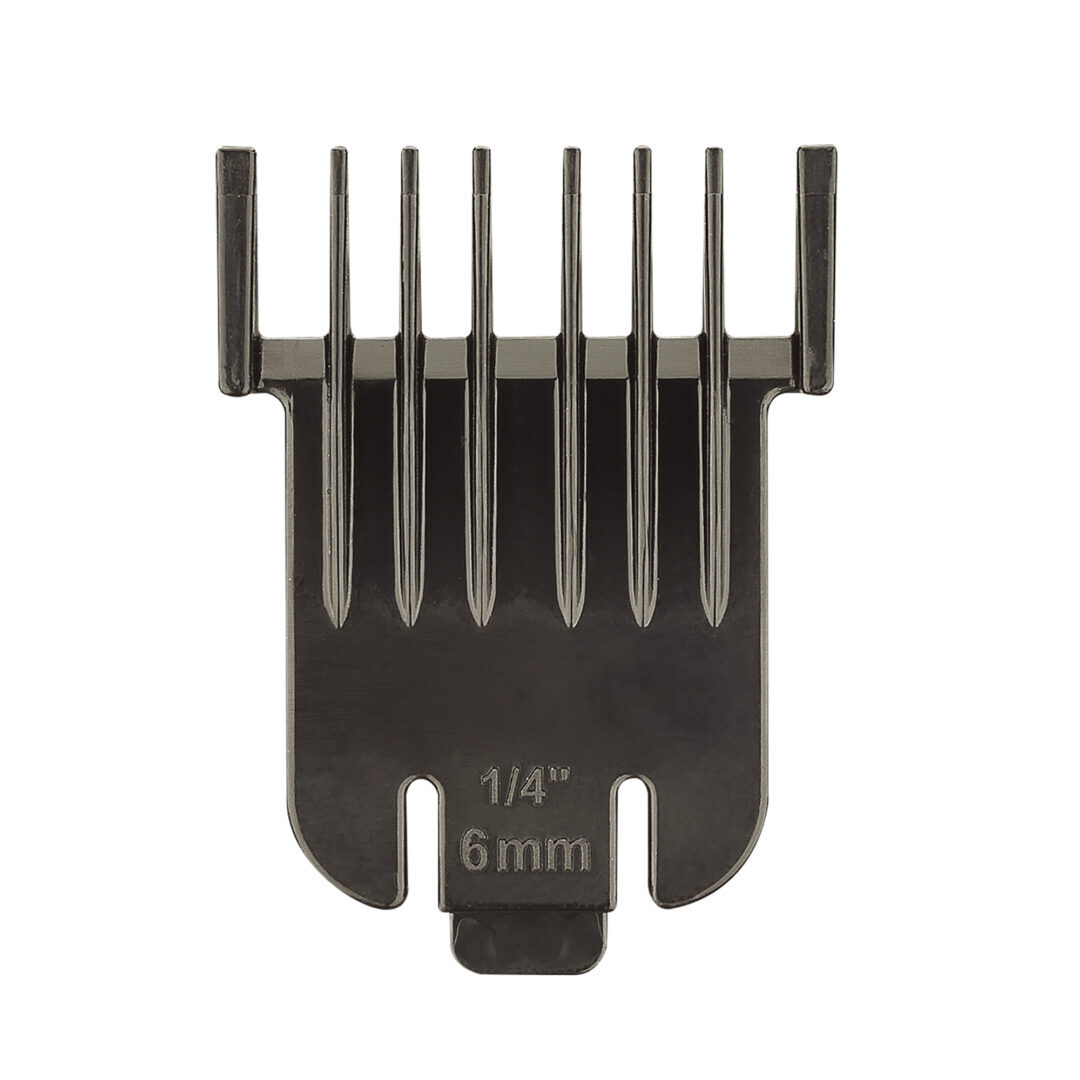 Protector de cortapelos negro con siete dientes. Tiene medidas de 1/4" y 6 mm impresas. Aislado sobre fondo blanco.
