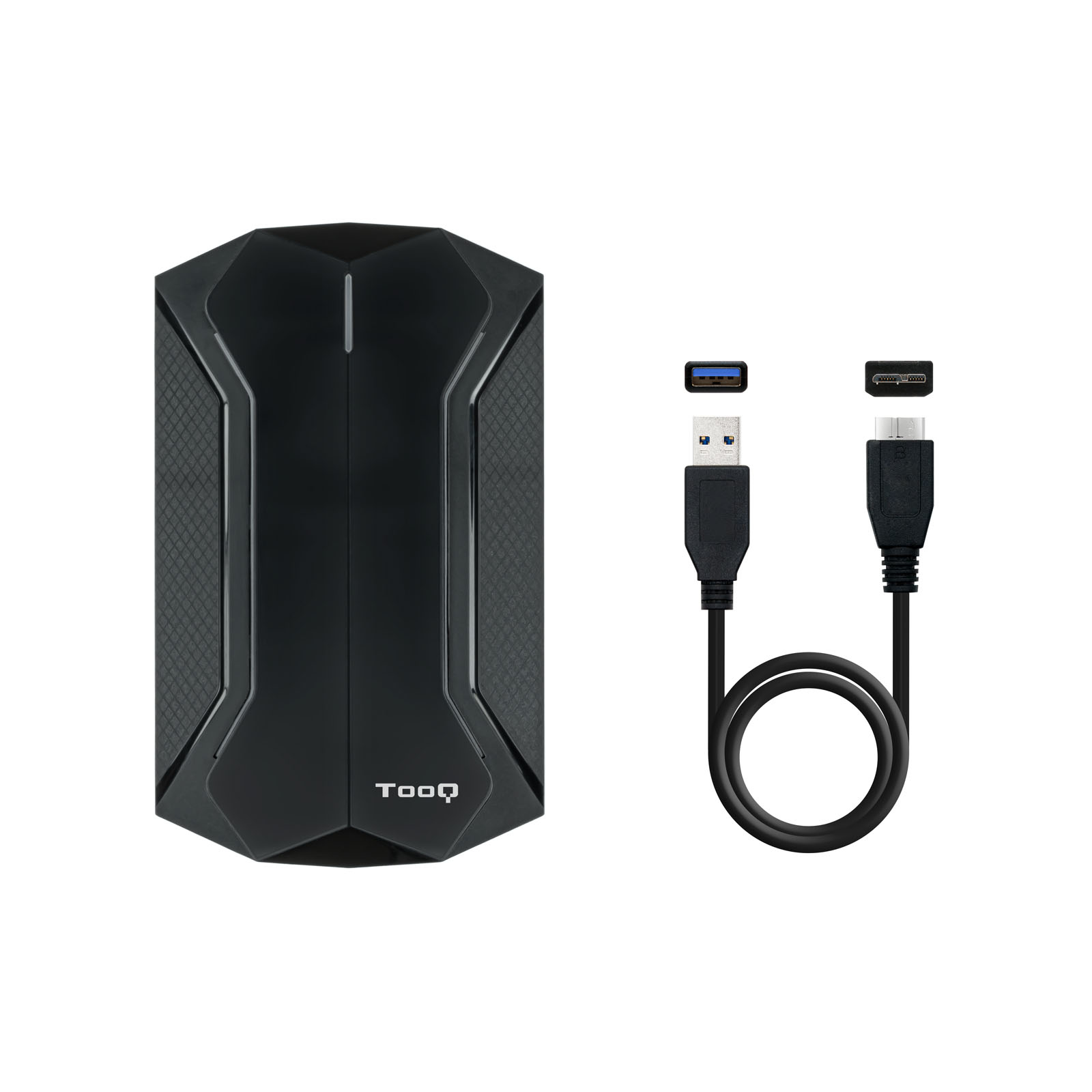 Disco duro externo negro con dos cables USB. Se ven los conectores USB-A y USB-C.