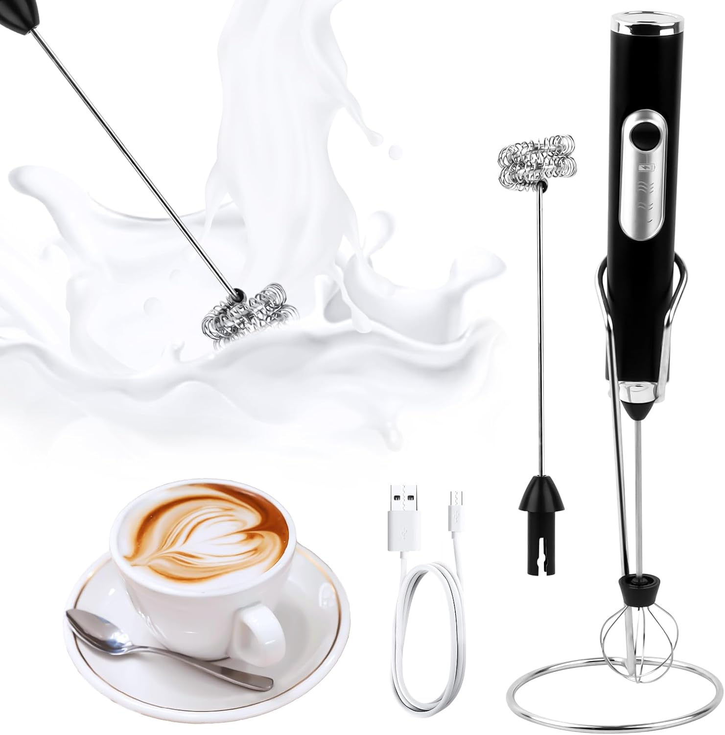 Das Bild zeigt einen Milchaufschäumer, Kaffee und USB-Kabel. Der Aufschäumer hat einen schwarzen Griff. Kaffeetasse mit Herzmuster sichtbar.