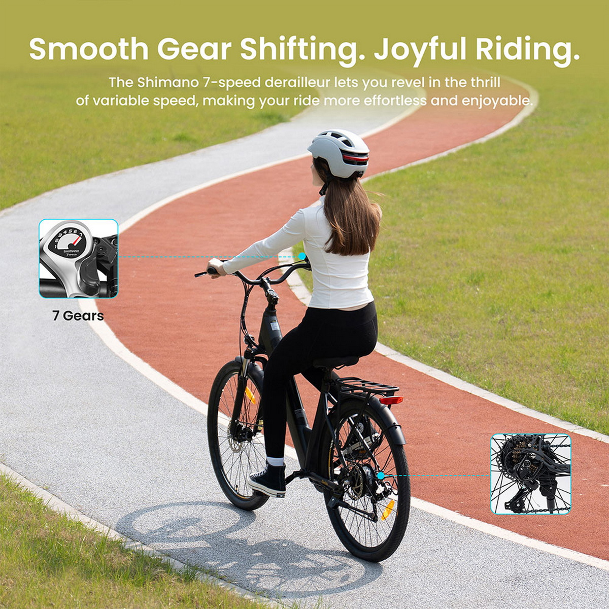 Kobieta jedzie czarnym rowerem po czerwonej ścieżce. Ma kask. Obraz przedstawia szczegóły przerzutek i elementów sterujących roweru.