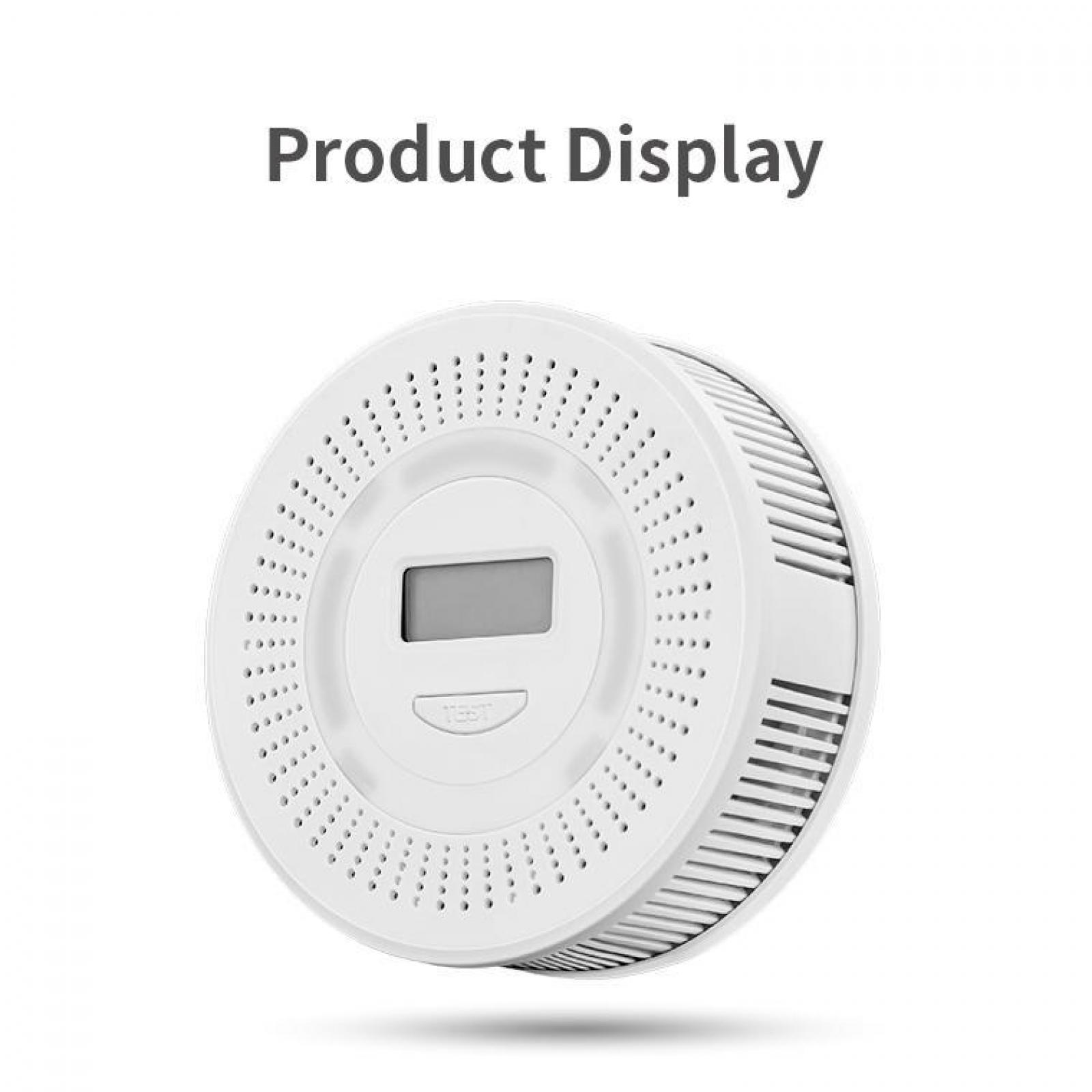 Ein weißer Rauchmelder mit Display und Testtaste wird vor weißem Hintergrund angezeigt. Der Text 'Product Display' steht darüber.