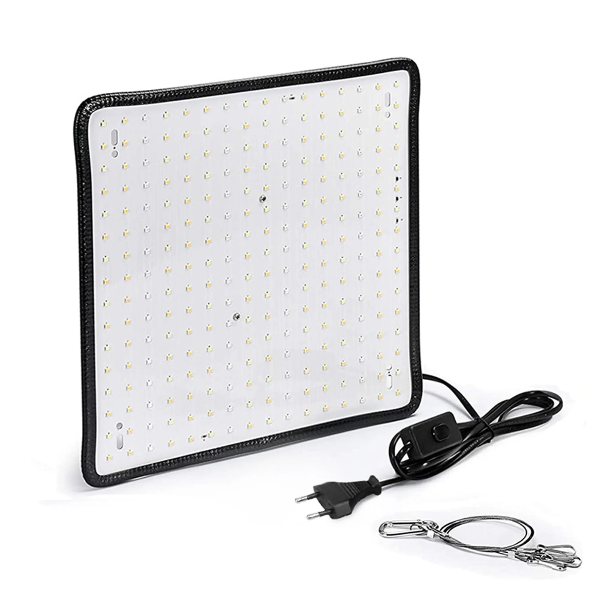 Ein rechteckiges LED-Wachstumslicht mit schwarzem Rand, Netzkabel, Schalter und Aufhängeclips. Das Licht ist auf weißem Hintergrund.