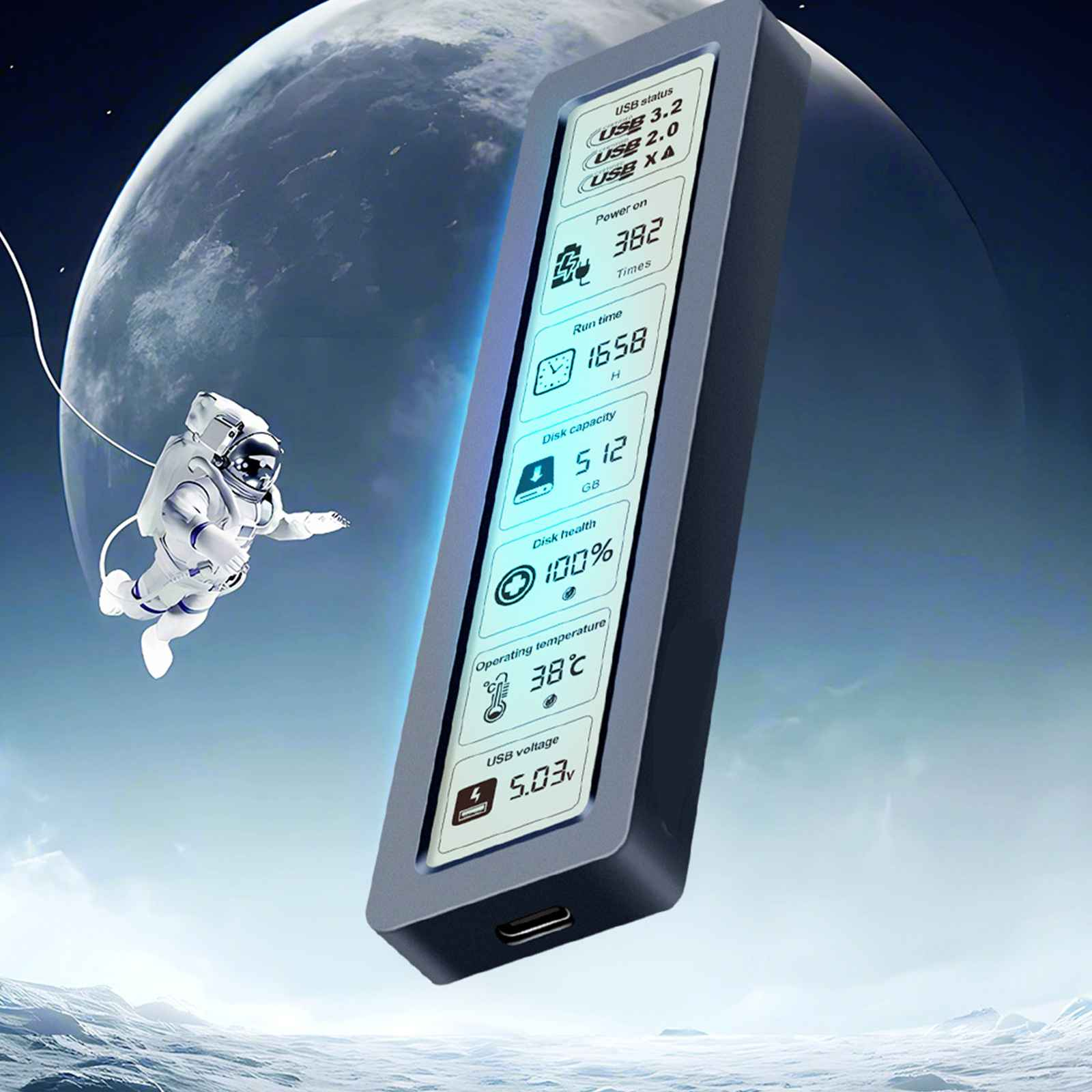 Ein Astronaut schwebt in der Nähe eines Geräts, das USB- und Festplattenstatistiken vor einem Weltraum- und Planetenhintergrund anzeigt.