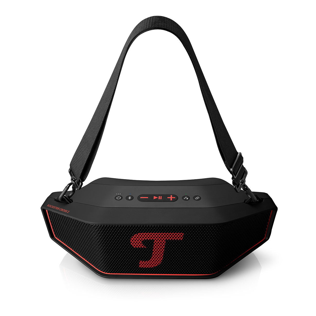 Zwarte speaker met rode accenten en logo, een zwarte band en bedieningsknoppen. De speaker staat op een witte achtergrond.