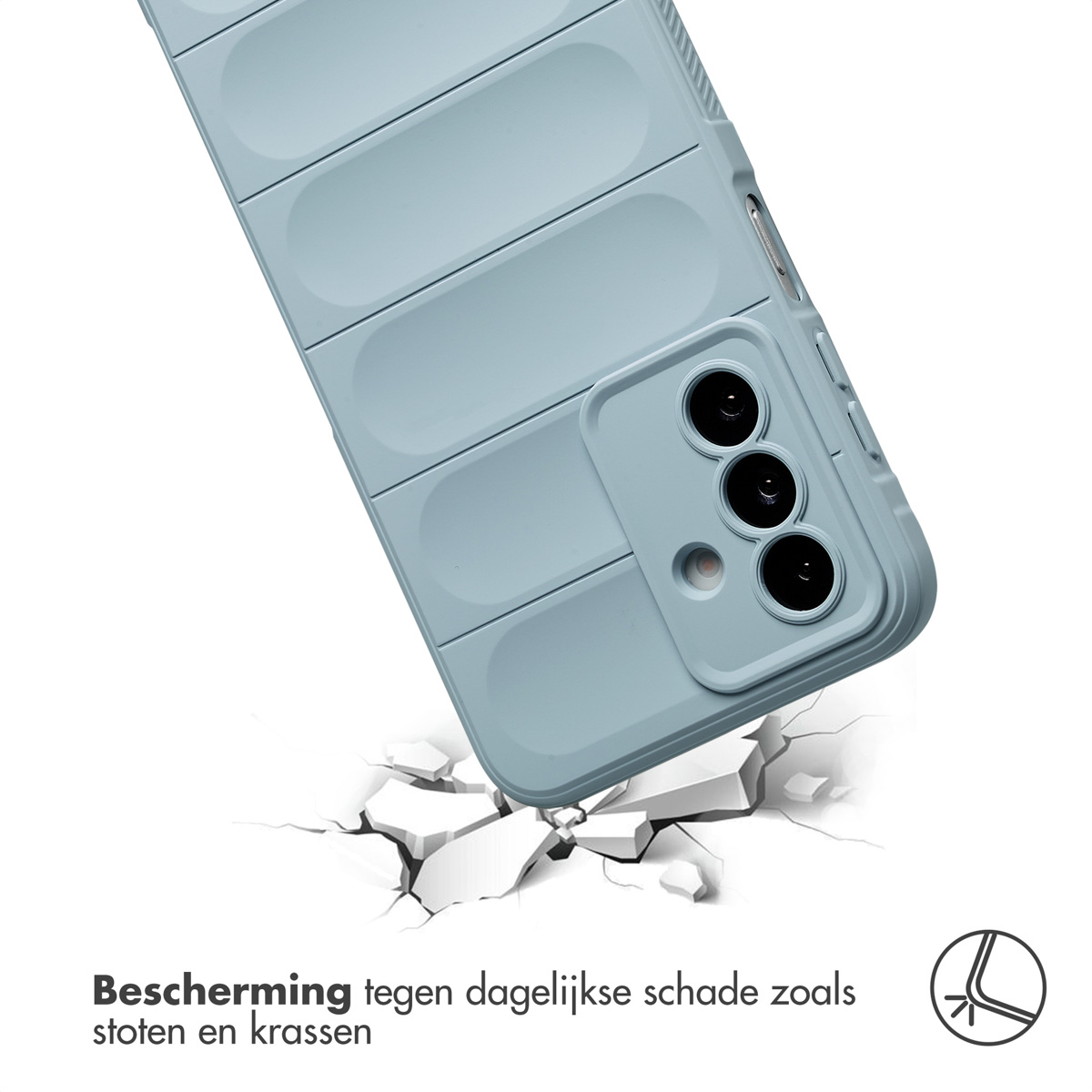 Une coque de téléphone bleu clair est inclinée, avec la caméra du téléphone visible. Le sol fissuré suggère une protection contre les chocs.