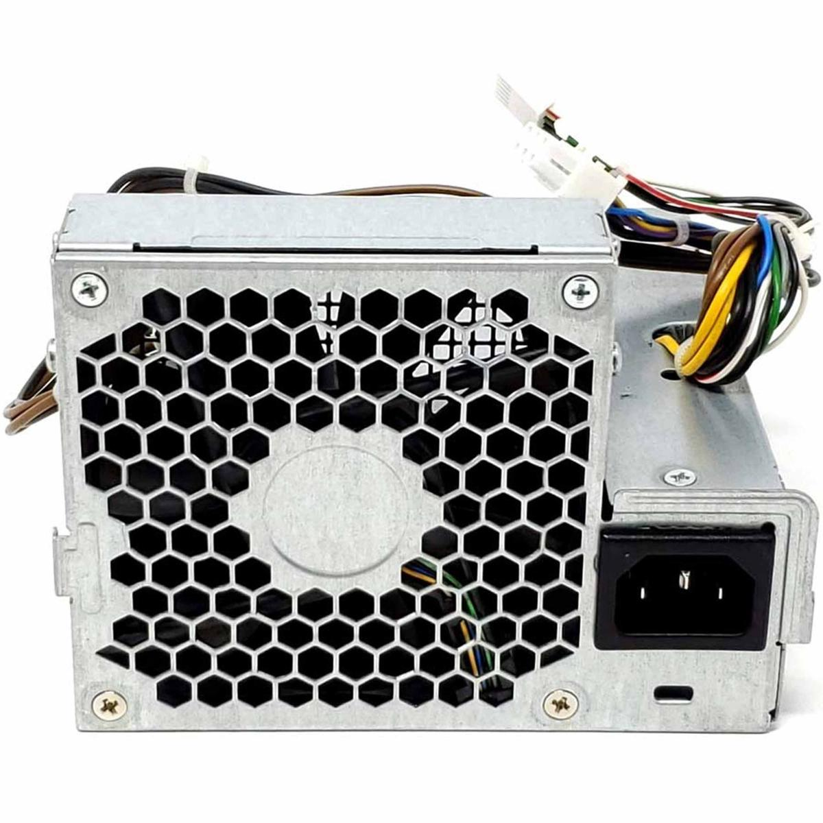 Alimentatore per computer con copertura della ventola a nido d'ape, presa di corrente e vari fili colorati che emergono dalla parte superiore.