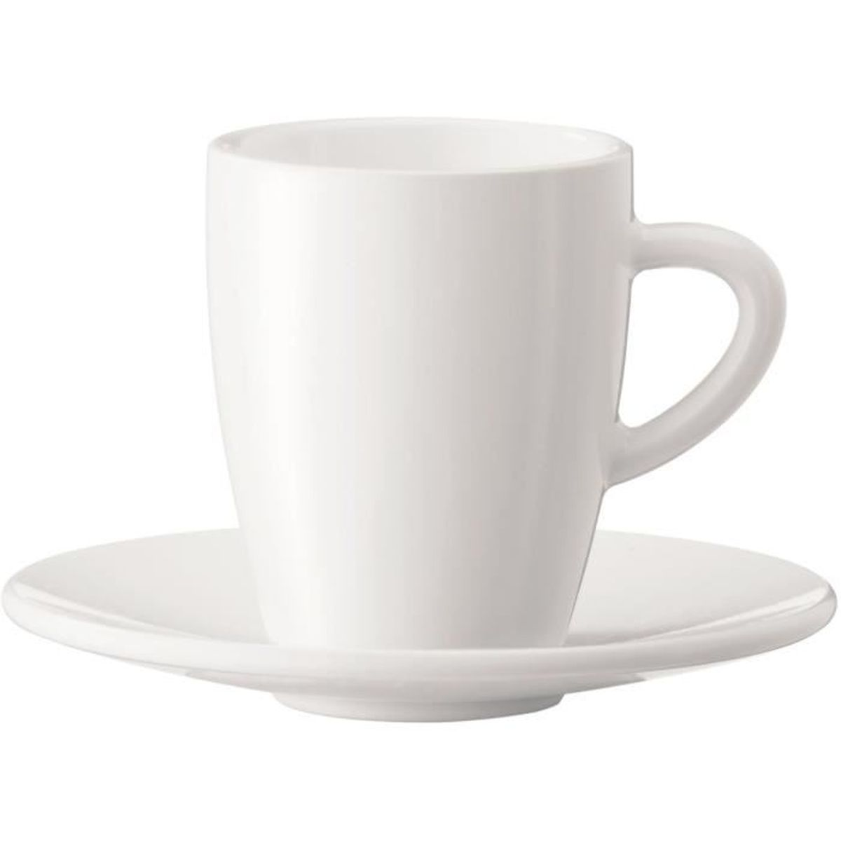 Una taza de café de cerámica blanca con asa sobre un platillo a juego. Ambos están limpios y parecen sin usar.