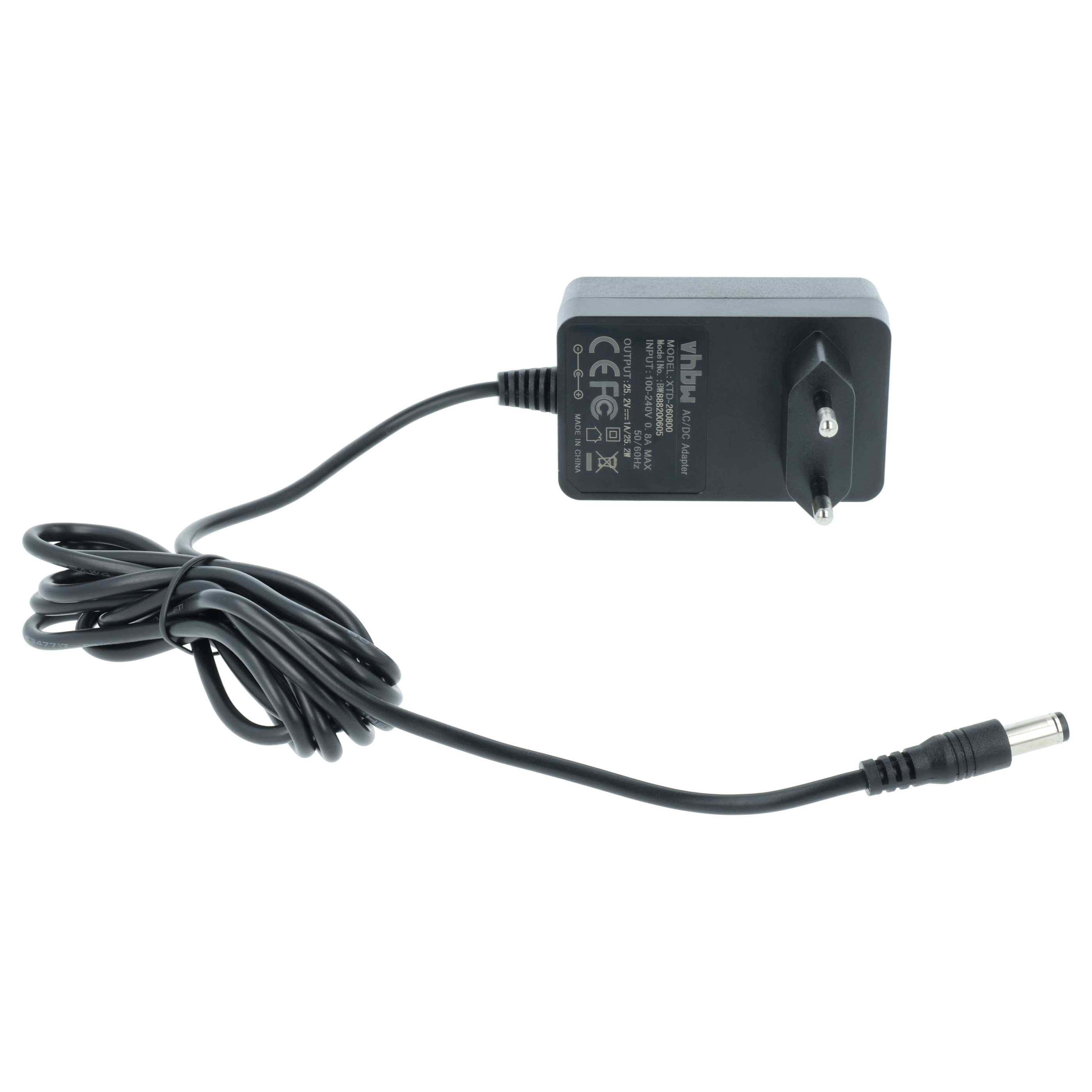 Ein AC/DC-Adapter mit schwarzem Kabel und einem zweipoligen Stecker, mit gedruckten Spezifikationen.