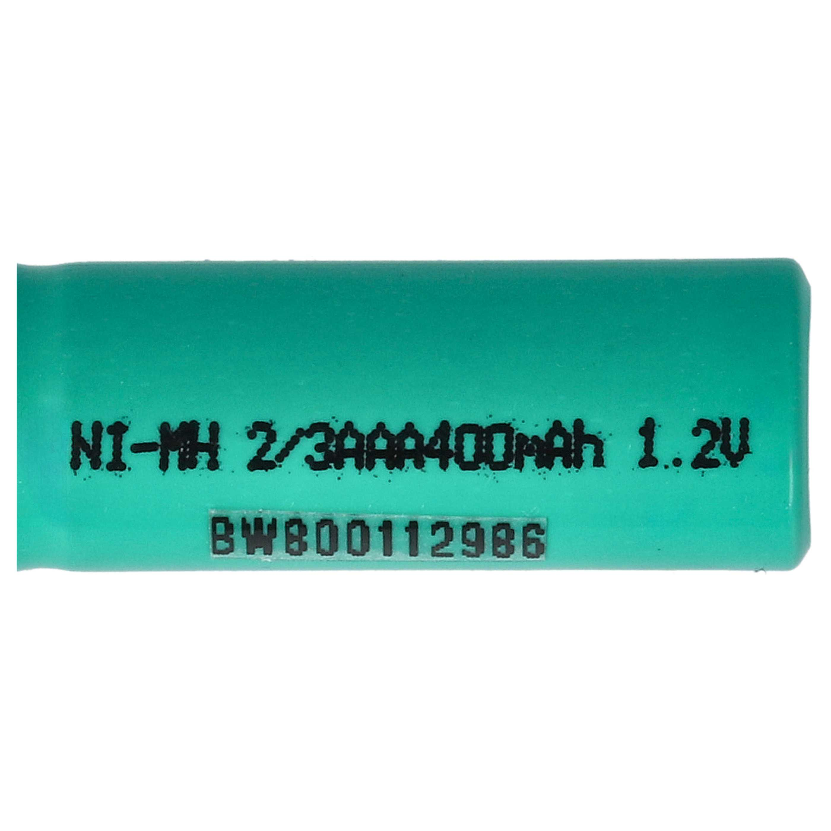 Eine grüne Batterie mit schwarzem Text: Ni-MH 2/3AAA 400mAh 1,2V und BW800112986.